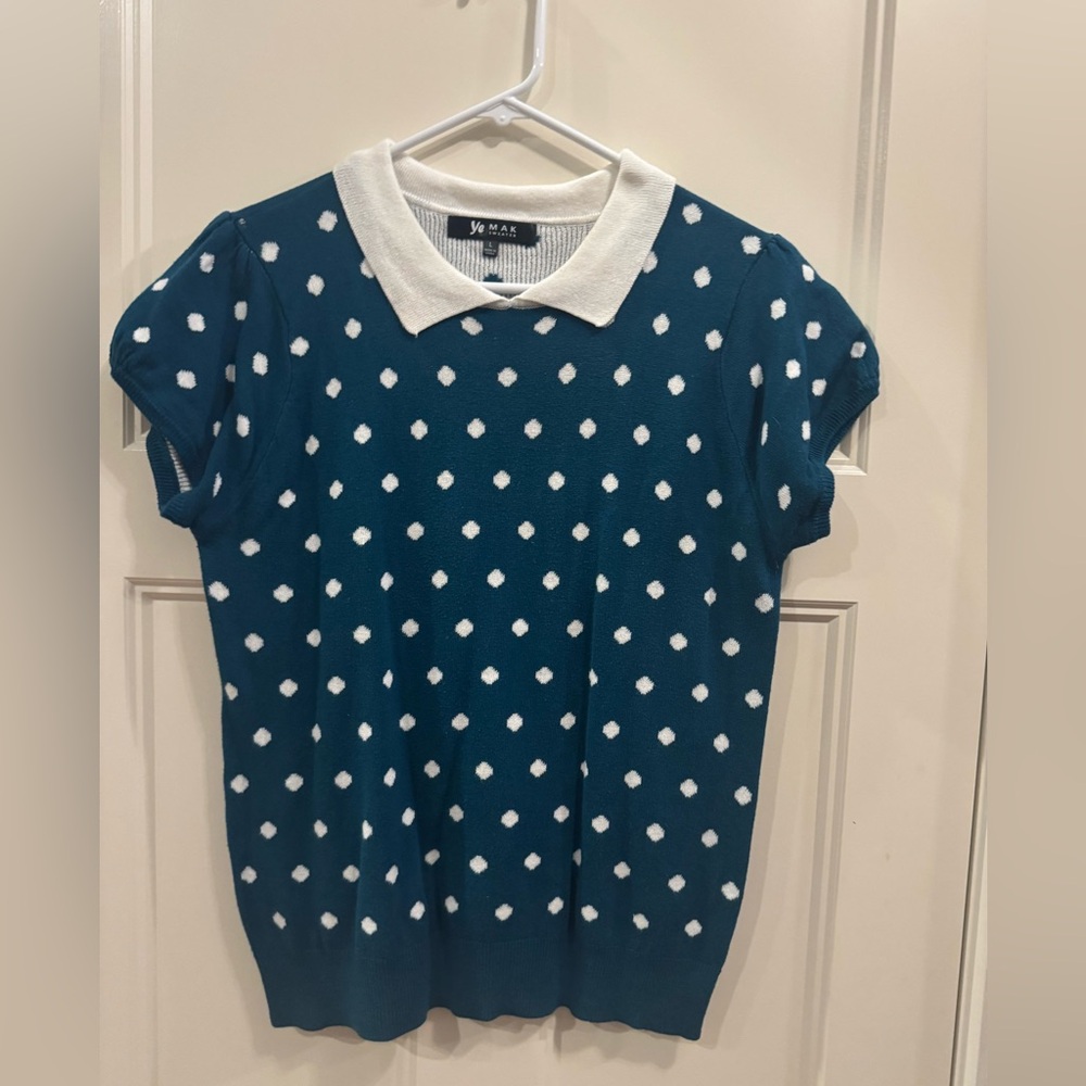 Teal Ye Mak Polka Dot Sweater with White Collar